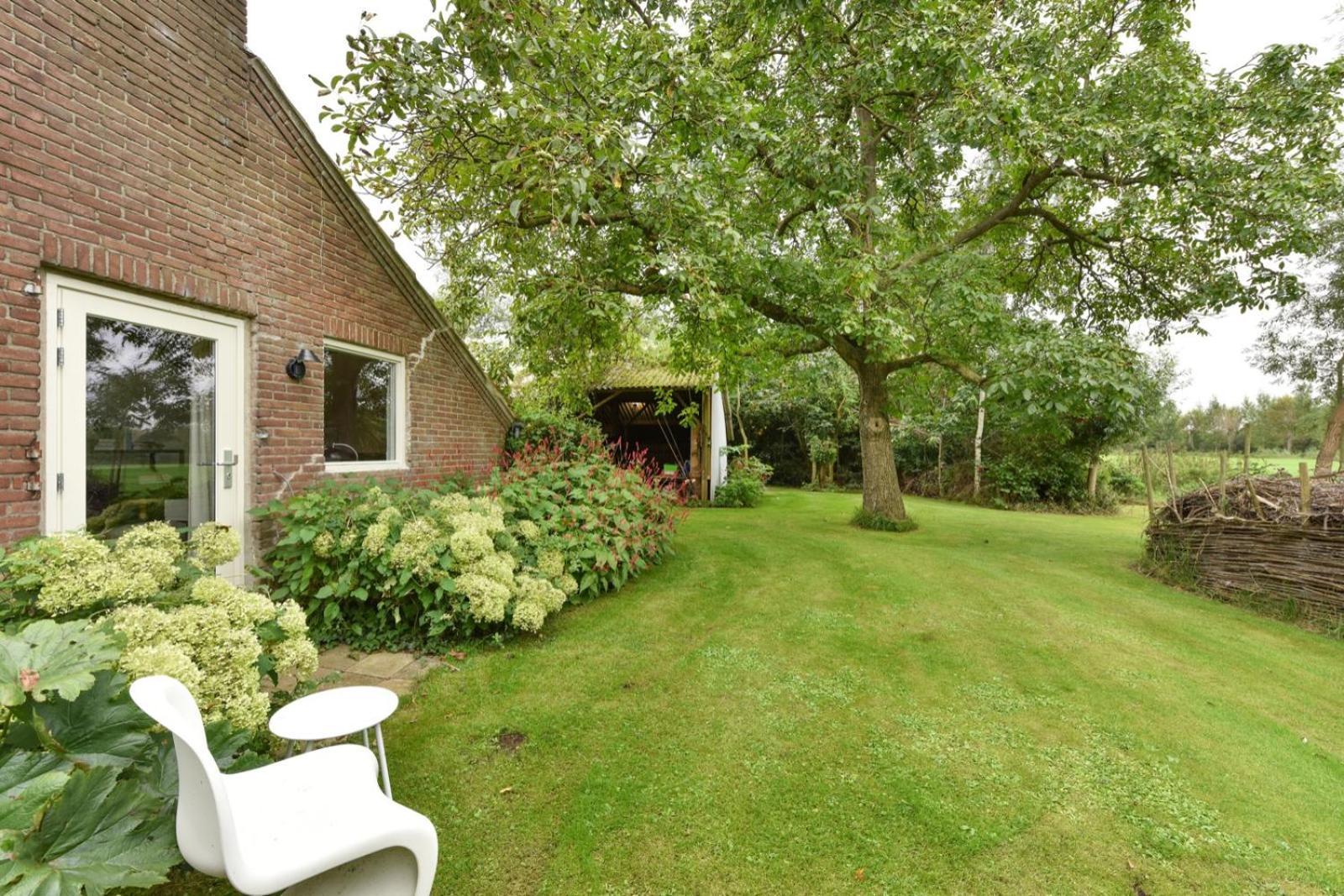 Bed & Breakfast+ De Kooimolen Dreumel Экстерьер фото